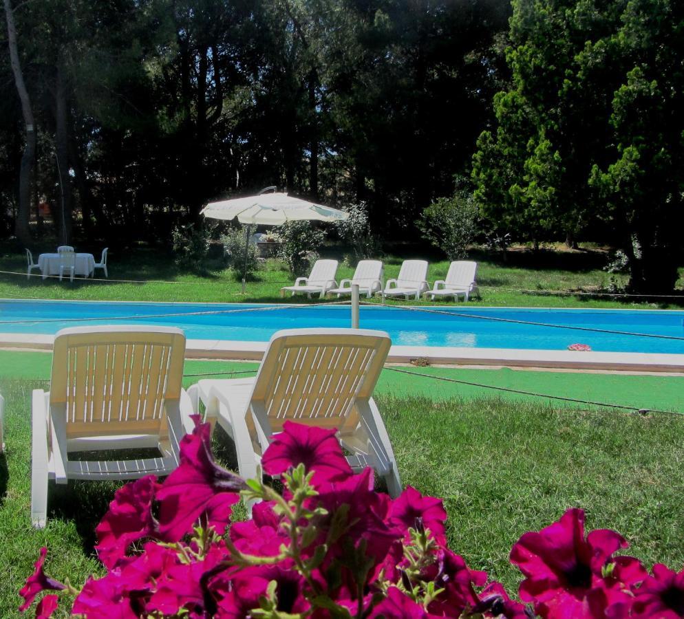 Agriturismo Feudo Tudia Landro Екстериор снимка