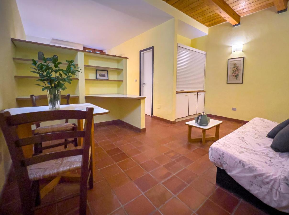 Agriturismo Feudo Tudia Landro Екстериор снимка