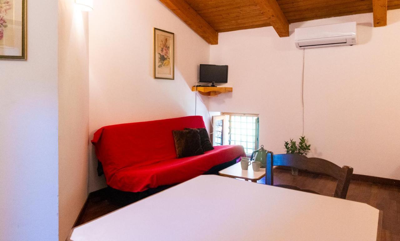 Agriturismo Feudo Tudia Landro Екстериор снимка