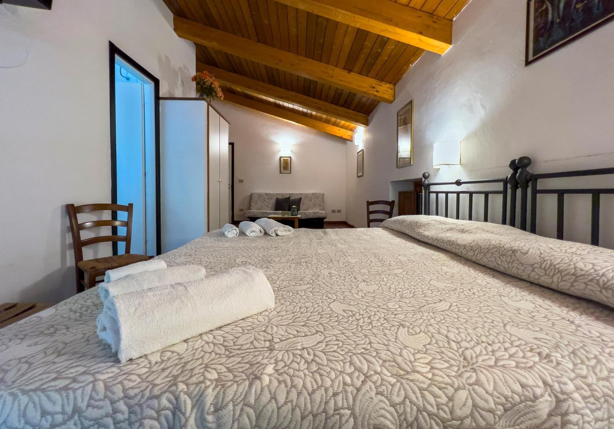 Agriturismo Feudo Tudia Landro Екстериор снимка