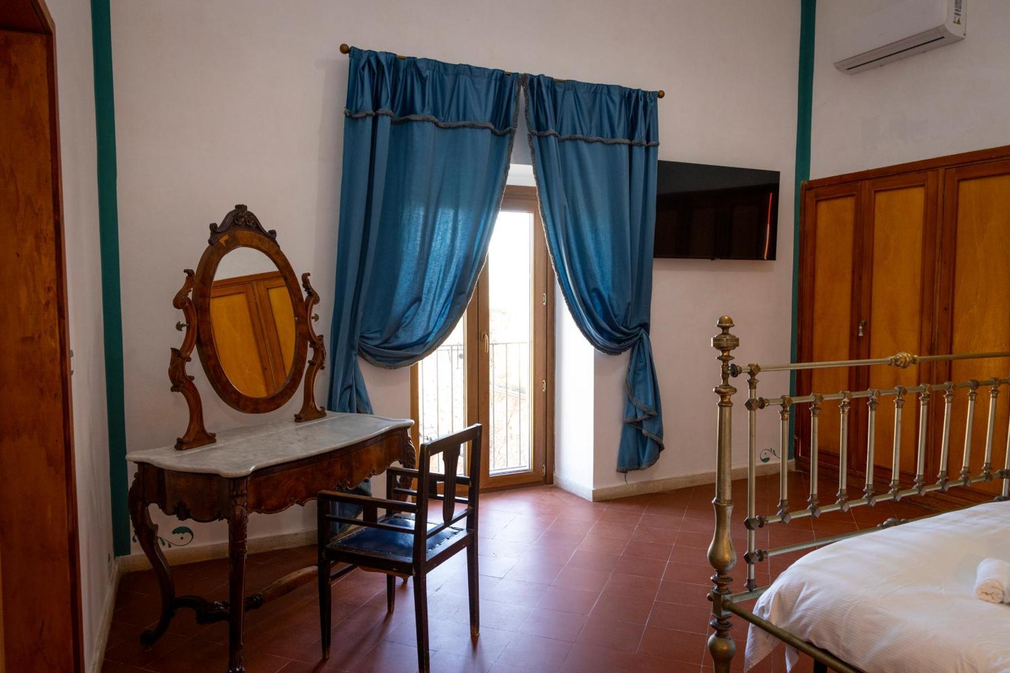 Agriturismo Feudo Tudia Landro Екстериор снимка